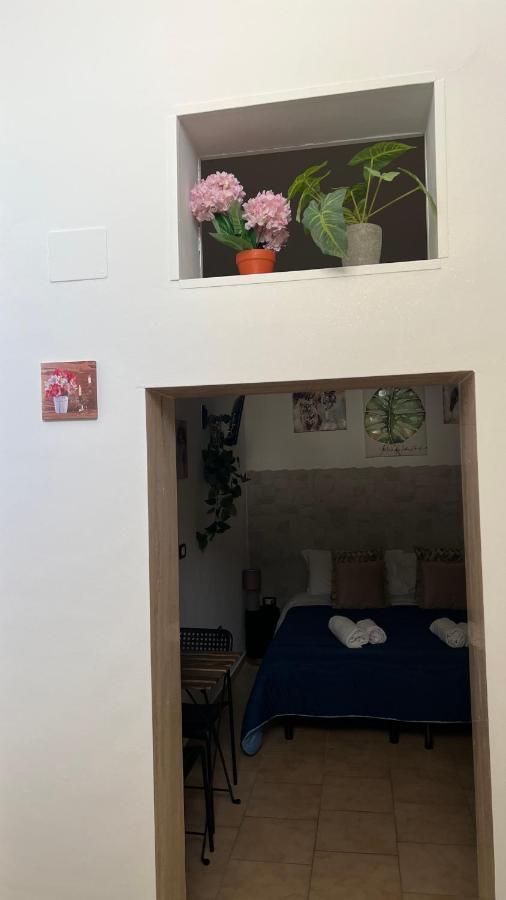 Faro'S Room Bari Eksteriør billede